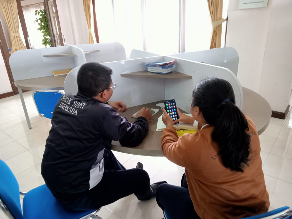 Kunjungan ke Perpustakaan Sebagai Pusat Informasi